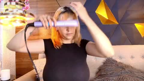 sofia online show from 20, 4, 2026