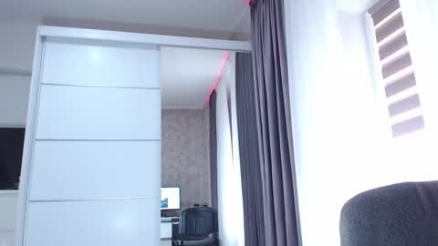 Snapshot of aryanaian1 chatting on 20, 11, 2025 AryanAian1 online show from 20, 11, 2025