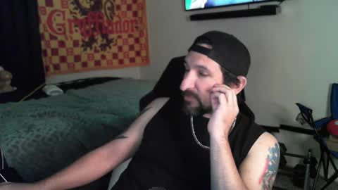 Snapshot of asanator101 chatting on 19, 10, 2025 devilPup75 online show from 19, 10, 2025