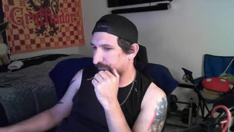 Snapshot of asanator101 chatting on 23, 10, 2025 devilPup75 online show from 23, 10, 2025