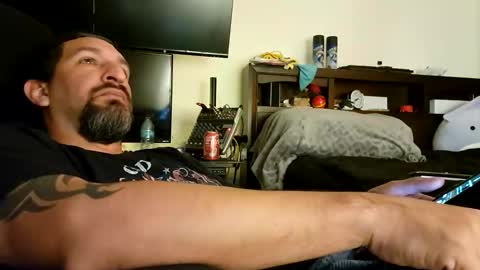 Snapshot of asanator101 chatting on 27, 11, 2025 devilPup75 online show from 27, 11, 2025