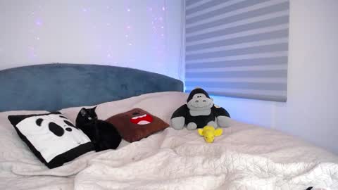 Snapshot of aschly_moon chatting on 25, 6, 2026 Aschly online show from 25, 6, 2026