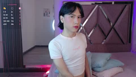 Ash Femboy online show from 21, 11, 2025
