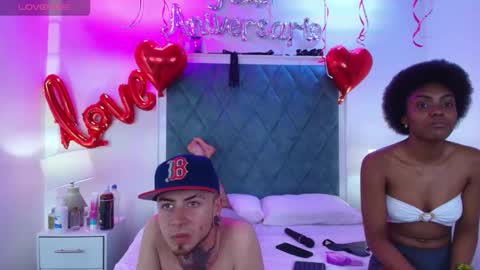 Snapshot of asha_zuri_and_adam chatting on 13, 9, 2025 asha_zuri_and_adam online show from 13, 9, 2025