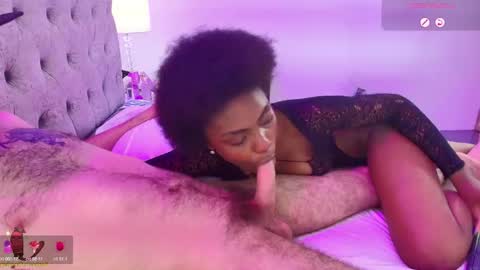 Snapshot of asha_zuri_and_adam chatting on 19, 9, 2025 asha_zuri_and_adam online show from 19, 9, 2025