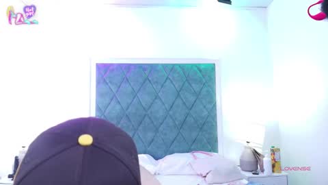 asha_zuri_and_adam online show from 15, 1, 2026