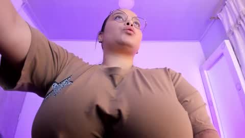 ashanty_vera01 online show from 24, 12, 2024