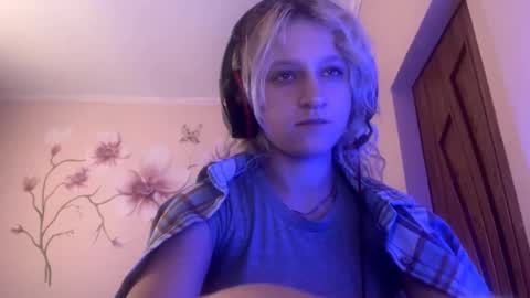 July online show from 19, 12, 2025