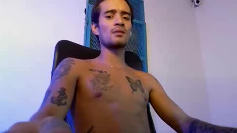 Snapshot of asherxxx_ chatting on 21, 4, 2026 CARIBBEAN DREAM online show from 21, 4, 2026