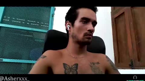 Snapshot of asherxxx_ chatting on 27, 4, 2026 CARIBBEAN DREAM online show from 27, 4, 2026