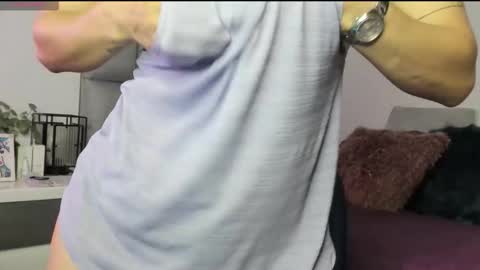 Carolina  online show from 6, 2, 2026