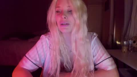 Snapshot of ashley_57 chatting on 22, 6, 2026 Ashley online show from 22, 6, 2026