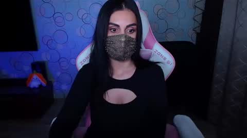   Yasmina   online show from 6, 10, 2025