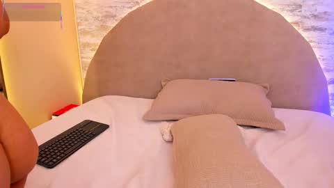 Snapshot of ashley_beaomunt chatting on 24, 2, 2026 ashley_beaomunt online show from 24, 2, 2026