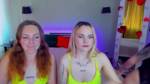 Snapshot of ashley_crashly chatting on 19, 5, 2026 Alina online show from 19, 5, 2026