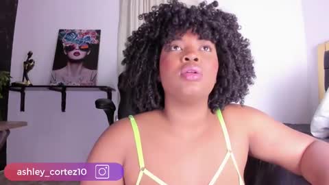 Ashley Cotez online show from 19, 2, 2025