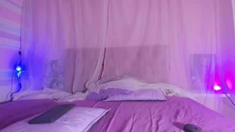 ASHLEY online show from 14, 1, 2025