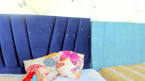 Snapshot of ashley_love12 chatting on 16, 12, 2025 ashley online show from 16, 12, 2025