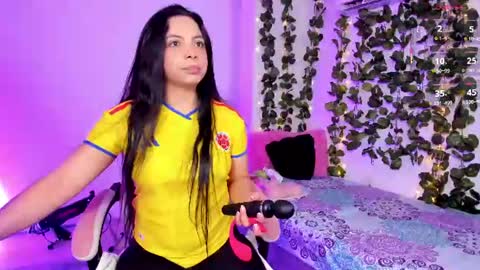 Snapshot of ashley_morgan_18 chatting on 4, 7, 2026 ashley online show from 4, 7, 2026