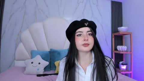 Snapshot of ashley_petit chatting on 25, 4, 2026 ashley_petit online show from 25, 4, 2026