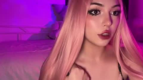 Snapshot of ashleycat9 chatting on 10, 7, 2026 Ashlee Boox online show from 10, 7, 2026