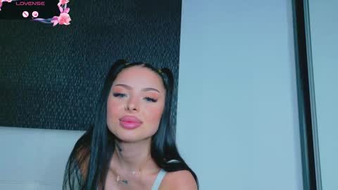 AshleyEtthen online show from 10, 3, 2026