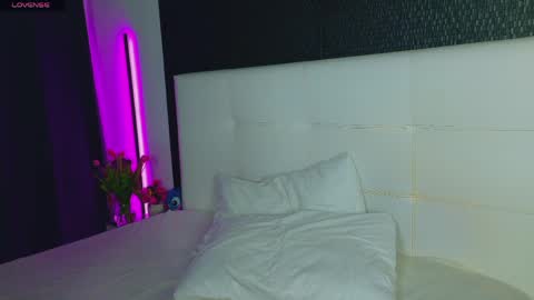 AshleyEtthen online show from 18, 4, 2026