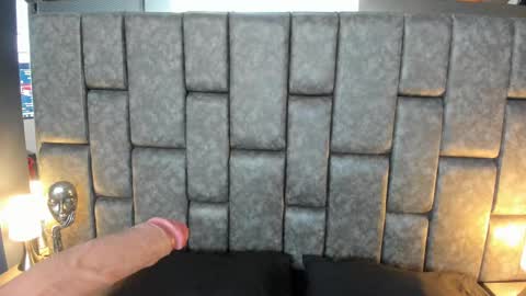 ASHLEY  My schedule 600 - 1400 GMT -5 online show from 26, 2, 2025