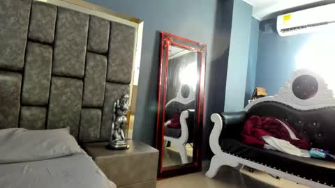 ASHLEY  My schedule 600 - 1400 GMT -5 online show from 19, 3, 2026