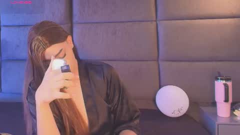 Snapshot of ashleymonroee__ chatting on 13, 6, 2026 ASHLEY MONROE online show from 13, 6, 2026