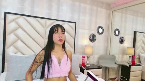 AshleyRoberh online show from 27, 4, 2026