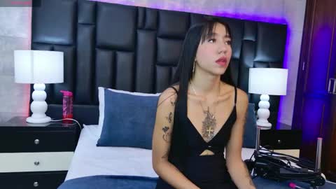 Snapshot of ashleyroberh chatting on 9, 5, 2026 AshleyRoberh online show from 9, 5, 2026