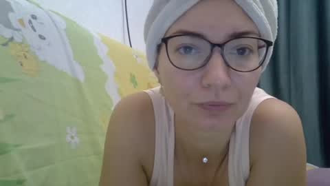 Ashley online show from 11, 10, 2025