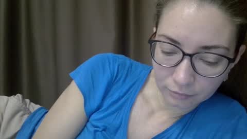 Ashley online show from 4, 11, 2025