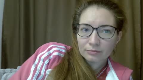 Ashley online show from 4, 12, 2025