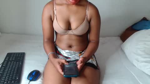 ashleyt255 online show from 6, 11, 2025