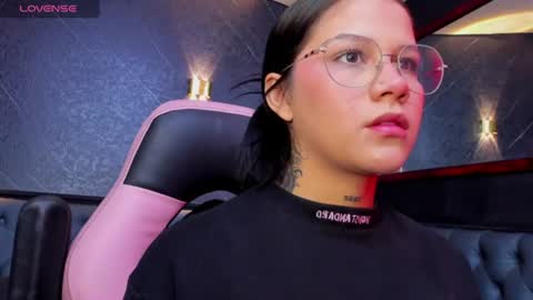    online show from 21, 6, 2026