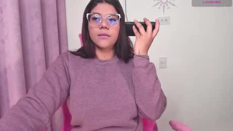 Snapshot of ashleyy18__ chatting on 10, 2, 2025 Ashleyy18 online show from 10, 2, 2025