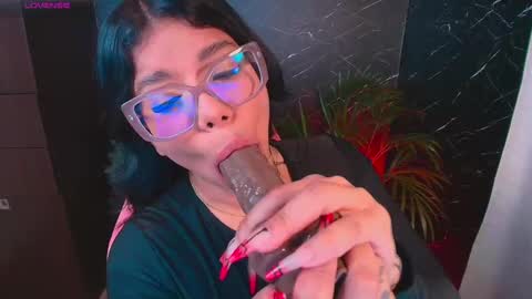 Snapshot of ashleyy18__ chatting on 31, 10, 2025 Ashleyy18 online show from 31, 10, 2025