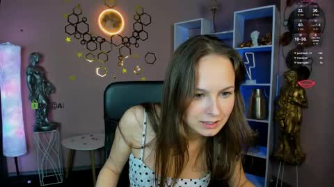 Ashli  online show from 25, 4, 2026