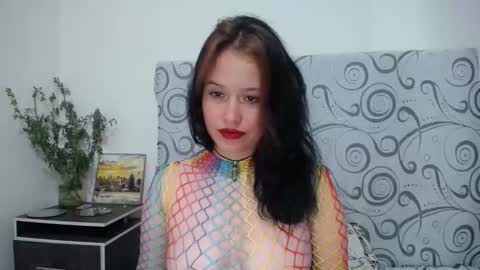 Snapshot of ashly_93 chatting on 6, 3, 2025 engel online show from 6, 3, 2025