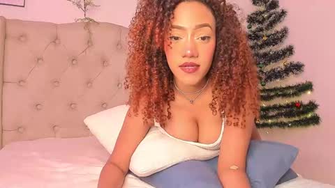 Snapshot of ashly_z chatting on 16, 12, 2024 Ashly online show from 16, 12, 2024