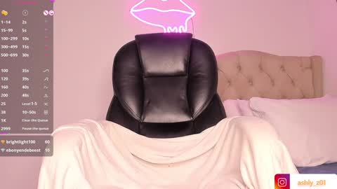Snapshot of ashly_z chatting on 11, 1, 2025 Ashly online show from 11, 1, 2025
