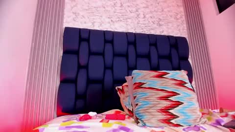 Snapshot of ashlybenison chatting on 16, 12, 2024 ashlybenison online show from 16, 12, 2024