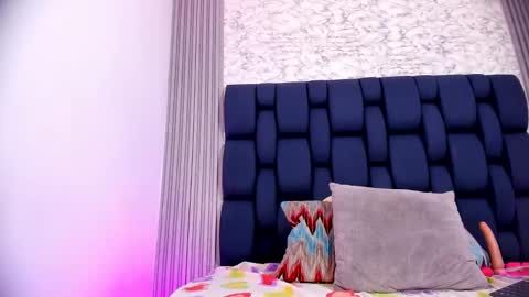 Snapshot of ashlybenison chatting on 28, 1, 2025 ashlybenison online show from 28, 1, 2025