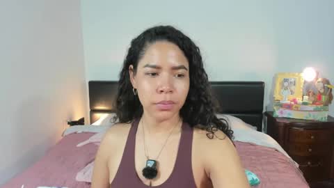 Snapshot of ashlyviper77 chatting on 2, 5, 2026 ashlyviper77 online show from 2, 5, 2026