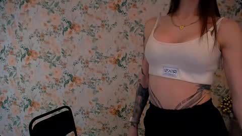 asia_n_ online show from 19, 2, 2025