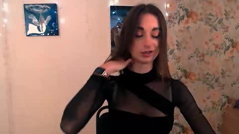 asia_n_ online show from 31, 10, 2025