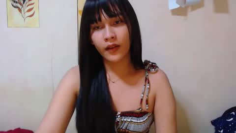 Snapshot of asian_glamm chatting on 23, 11, 2025 ANITA online show from 23, 11, 2025