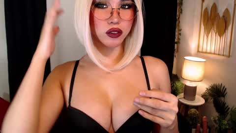 hinata online show from 13, 12, 2024